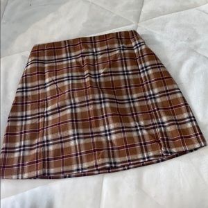 Brandy Melville skirt NEVER BEEN WORN